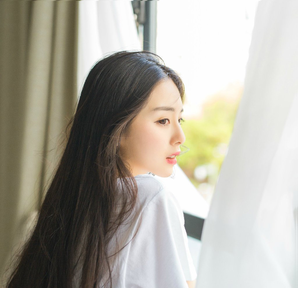 不要因为别人的一句话，而夺走你今天的快乐。
